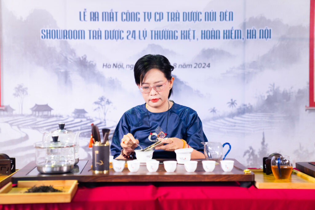 Viện Văn hóa và Kinh tế Việt Nam - ASEAN nâng tầm tinh hoa Trà Việt trên thị trường Quốc tế