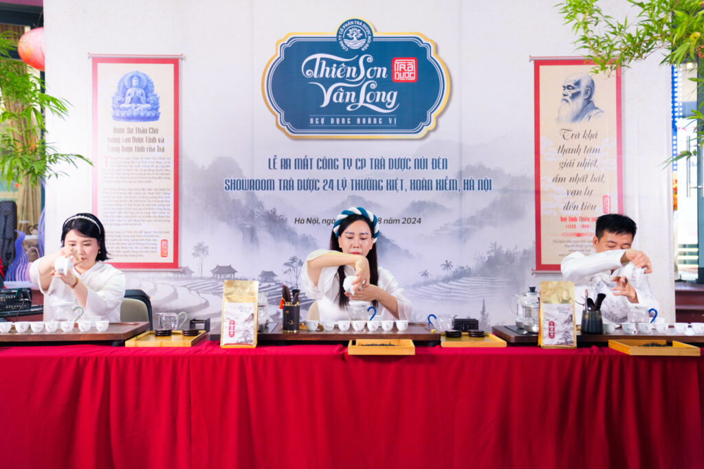 Viện Văn hóa và Kinh tế Việt Nam - ASEAN nâng tầm tinh hoa Trà Việt trên thị trường Quốc tế