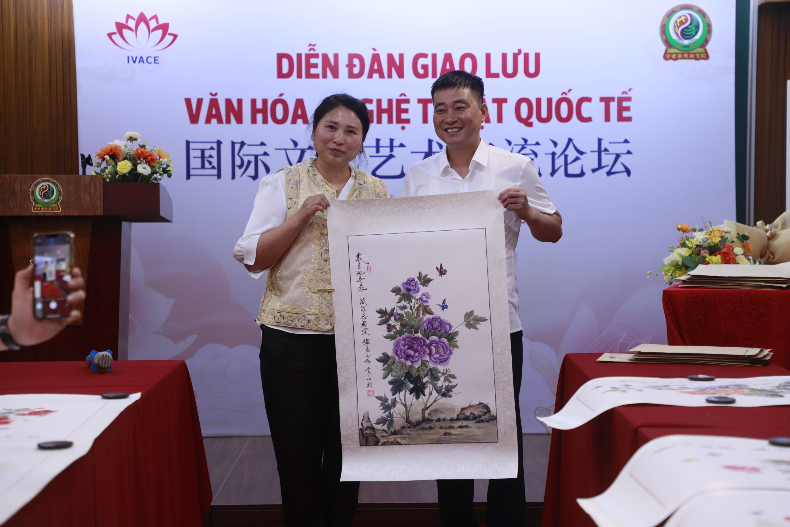 13_ Tác Giả Tranh _tuyết Chi